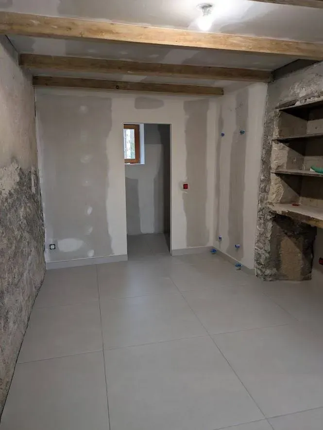 Rénovation intérieure maison en pierres (9)